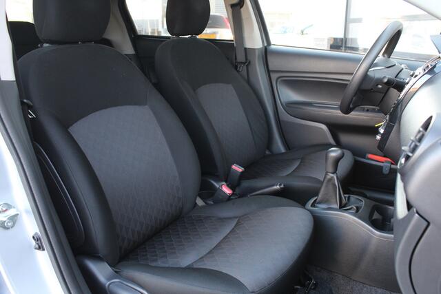 Mitsubishi SPACE STAR 1.0 Cool+ / Carplay / Airco / N.A.P.