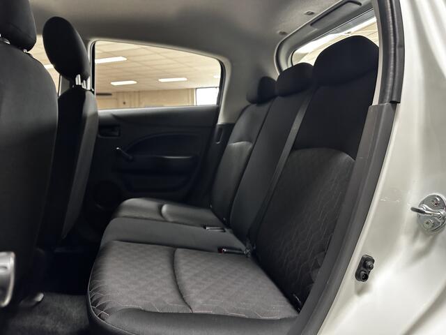 Mitsubishi SPACE STAR 1.0 Cool+/ /Airco! /Elek. pakket /C.V. afstand /Radio-CD AUX /Isofix /Dagrijverl. /Dakspoiler /Bumpers in kleur.