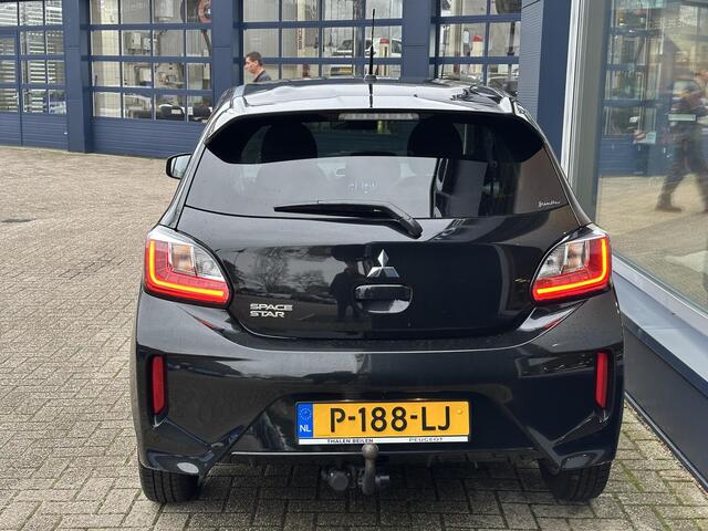 Mitsubishi SPACE STAR 1.2 Intense Automaat | Unieke auto met slechts 12.358 KM | 1e Eigenaar | Cruise Control | Trekhaak | Multimediascherm | Stoelverwarming | Climate Control | All Season Banden | Lichtmetalen Velgen |