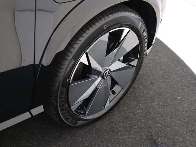 Nissan Ariya e-4ORCE 91 kWh - 305 PK Evolve AUTOMAAT | WLTP 498 km | BTW | Warmtepomp | Navigatie | Climate Control | Camera | Apple Carplay/android Auto | Parkeersensoren | Cruise control Adaptief | tot ¤20.000 korting