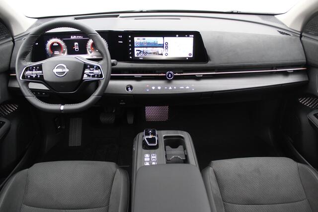 Nissan Ariya Evolve 91 kWh / ¤3.000,- Nissan Voorraadvoordeel / Nieuw uit Voorraad Leverbaar/ 20 Inch Velgen / Schuif/Kanteldak / Navigatie / 360 Graden Camera /