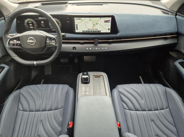 Nissan Ariya e-4ORCE Evolve+ Pack 91 kWh Automaat / 1e Eigenaars Auto direct van Nissan / 20" / HUD / Trekgewicht 1.500 kg / Glazen schuif- en kanteldak / WLTP 498 km stad 612 km / Bose Audio Systeem / Stuur-, Stoel en Achterbankverwarming / Elektrische achterklep / S