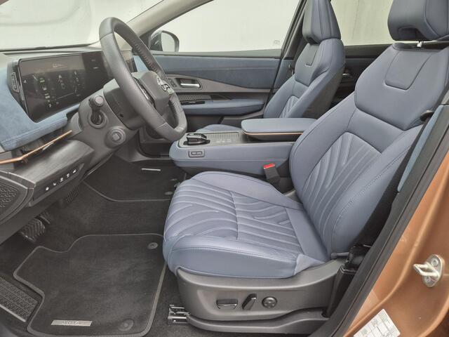 Nissan Ariya e-4ORCE Evolve+ Pack 91 kWh Automaat / 1e Eigenaars Auto direct van Nissan / 20" / HUD / Trekgewicht 1.500 kg / Glazen schuif- en kanteldak / WLTP 498 km stad 612 km / Bose Audio Systeem / Stuur-, Stoel en Achterbankverwarming / Elektrische achterklep / S