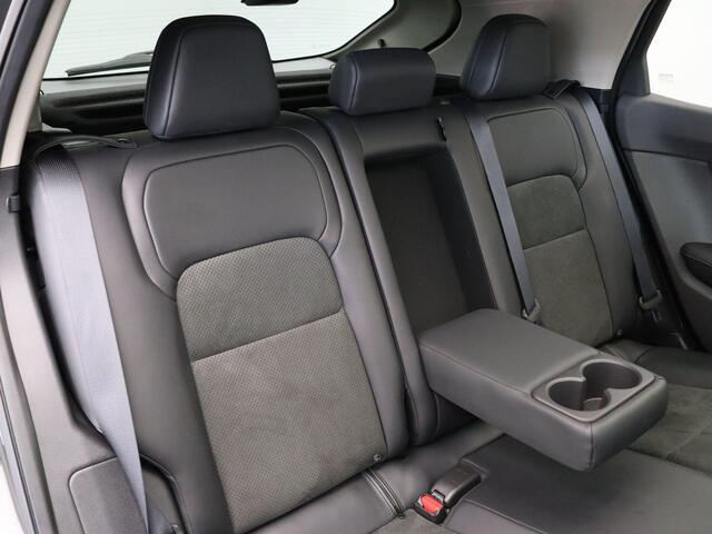 Nissan Ariya Evolve 91 kWh | Panoramisch dak | Elek.kofferklep | BOSE | Stoelverwarming voor/achter |