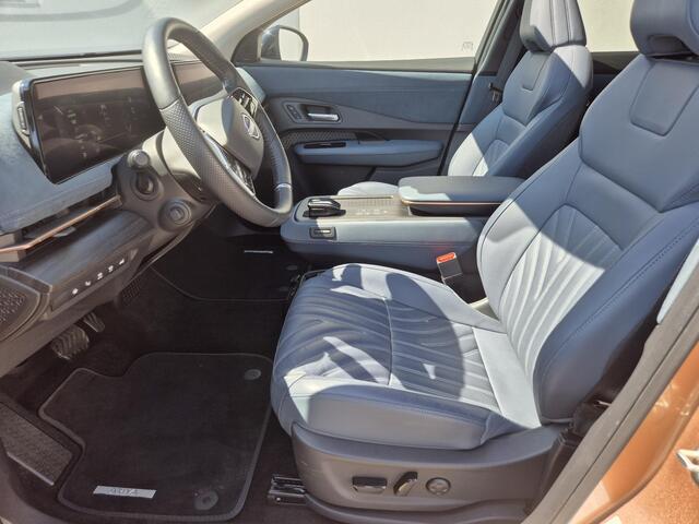Nissan Ariya e-4ORCE Evolve+ Pack 91 kWh Automaat / Vision Tech / HUD / Trekgewicht 1500 kg / Glazen schuif- en kanteldak / Bose Audio Systeem / Stuur-, Stoel en Achterbankverwarming / Rondomzicht camera / Elektrische achterklep /