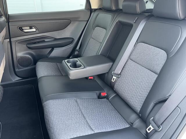 Nissan Ariya Advance 91 kWh / ** ¤ 3.000,- KORTING ** / NIEUW uit voorraad leverbaar! /