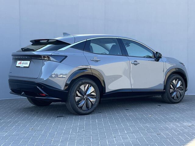 Nissan Ariya Limited Edition 91 kWh / NIEUW uit voorraad leverbaar! / Achteruitrijcamera / Apple Carplay & Android Auto / Navigatie full map / Keyless Entry & Start / Adaptieve Cruise Control / Climate Control /