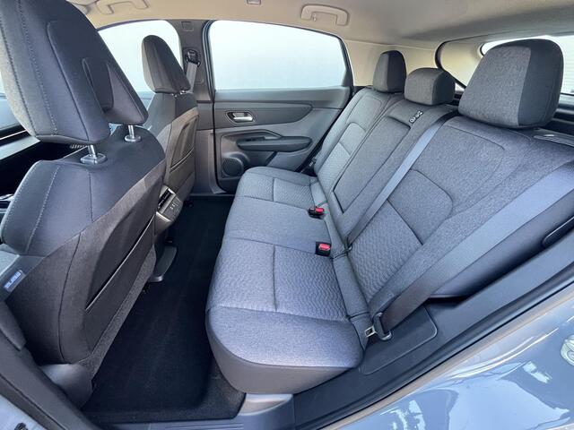 Nissan Ariya Limited Edition 91 kWh / NIEUW uit voorraad leverbaar! / Achteruitrijcamera / Apple Carplay & Android Auto / Navigatie full map / Keyless Entry & Start / Adaptieve Cruise Control / Climate Control /