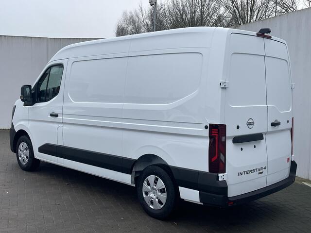 Nissan INTERSTAR L2H2 Limited 87 kWh / In overleg uit Voorraad leverbaar / Apple Carplay/Android Auto / Achteruitrijcamera / Cruise control / Trekgewicht 2000KG