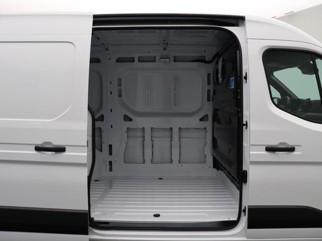 Nissan INTERSTAR Interstar-e Limited 87 kWh Batterij | 7" TFT kleuren instrumentenpaneel | Achteruitrijcamera | Cruise control met snelheidsbegrenzer