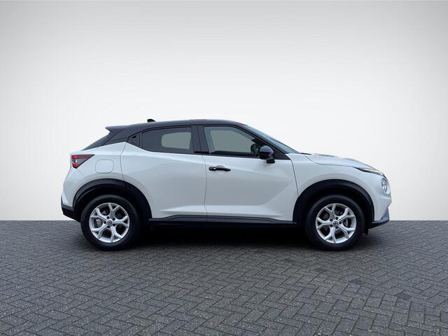 Nissan JUKE 1.0 DIG-T N-Connecta Parking Pack | Two-Tone Lakkleur | Navigatie | Camera | LED Koplampen | Apple Carplay/Android Auto | Rijklaarprijs!