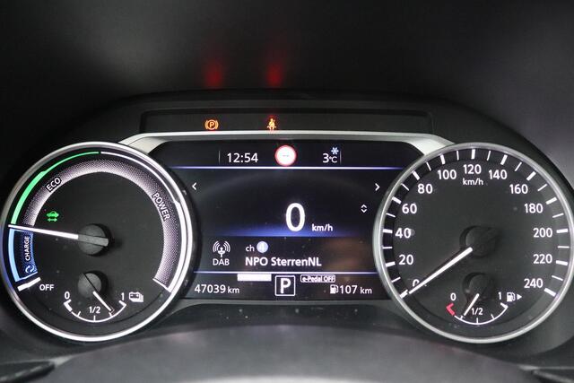 Nissan JUKE 1.6 Hybrid 143 N-Connecta
