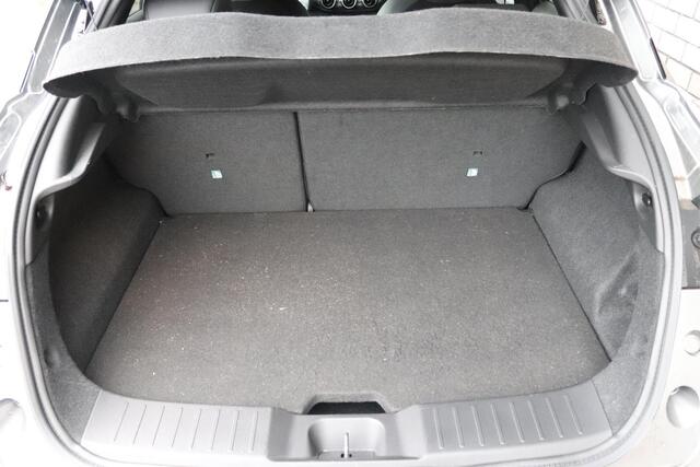 Nissan JUKE 1.6 Hybrid 143 N-Connecta