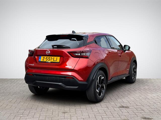 Nissan JUKE 1.6 Hybrid N-Connecta Parking Pack