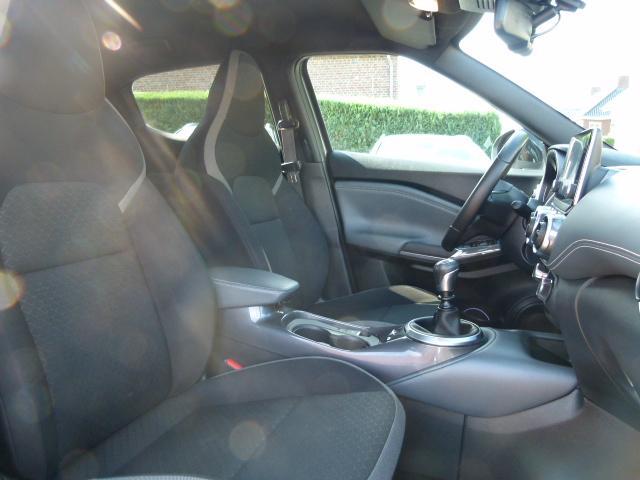 Nissan JUKE 1.0 DIG-T Enigma, CARPLAY/LMV 19"/KEYLESS ENTREE