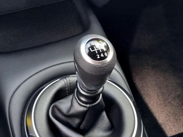 Nissan JUKE 1.0 DIG-T Acenta / All Season Banden / Navigatie / Camera / Cruise Control / Stoelverwarming / Climate Control / DAB