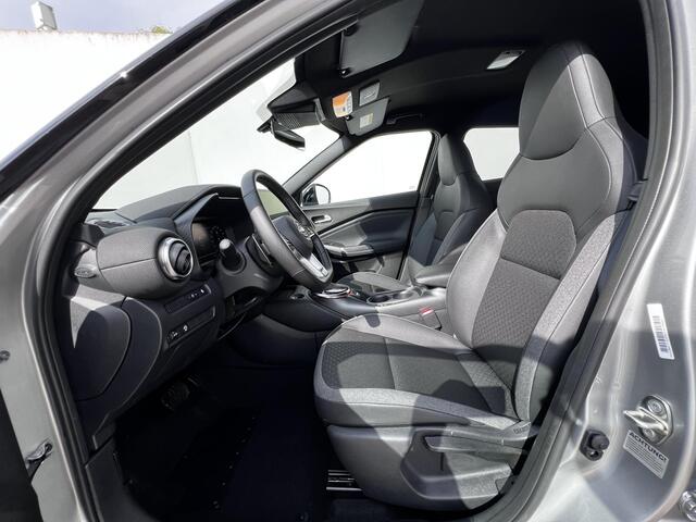 Nissan JUKE 1.0 DIG-T N-Connecta DCT Automaat / Fabrieksgarantie tot 09-12-2027 / Cold Pack / Stuur-, stoel- en voorruit verwarming / Navigatie / Apple Carplay Android / 17" LMW + All Season banden /