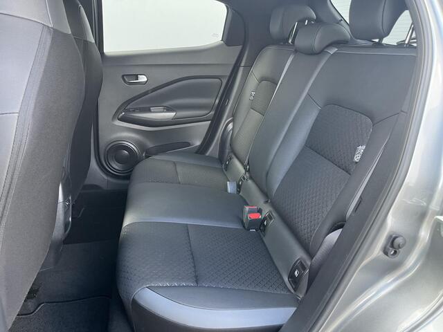 Nissan JUKE 1.6 Hybrid N-Connecta / Achteruitrijcamera / Parkeersensoren / Apple Carplay/Android Auto / Keyless Start/Entry / Automatische Airco /