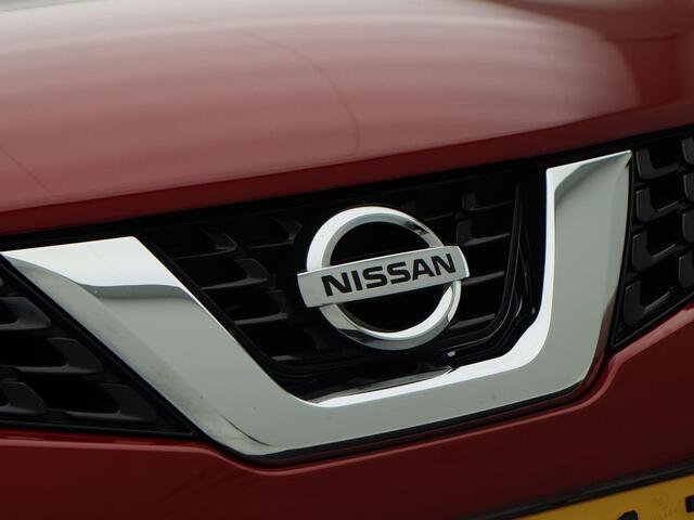 Nissan JUKE 1.2 DIG-T S/S N-Connecta 115 Pk | Cruise | Climate Control | Camera | Navigatiesyteem | Privacy Glass | Leder stuurwiel | 17 Inch