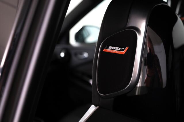 Nissan JUKE 1.0 DIG-T 115 PK N-Design - Automaat | Adapt. Cruise | Stoel-+Voorruitverw. | Bose | 360 Camera | NAV + App. Connect | ECC | LM 19" | Afn. Trekhaak |