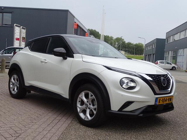 Nissan JUKE 1.0 DIG-T N-Connecta 6-BAK| NAVIGATIE| ACHTERUIT RIJ CAMERA| MULTIMEDIA| AIRCO/ECC| CRUISECONTROL| MULTIFUNCTIONEEL STUURWIEL| PARKEERSENSOREN| TREKHAAK| LM-VELGEN.
