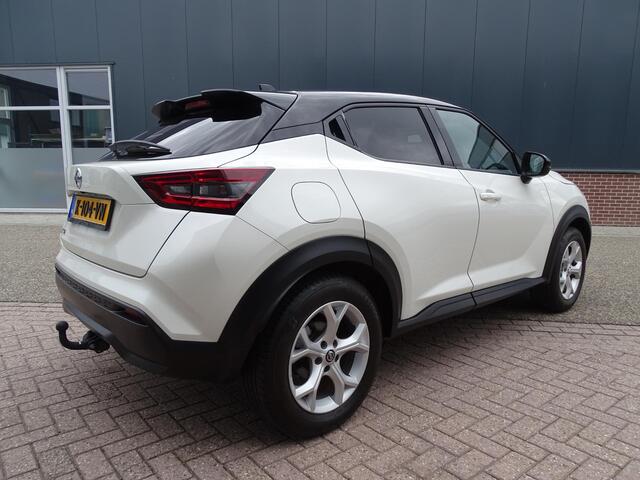 Nissan JUKE 1.0 DIG-T N-Connecta 6-BAK| NAVIGATIE| ACHTERUIT RIJ CAMERA| MULTIMEDIA| AIRCO/ECC| CRUISECONTROL| MULTIFUNCTIONEEL STUURWIEL| PARKEERSENSOREN| TREKHAAK| LM-VELGEN.