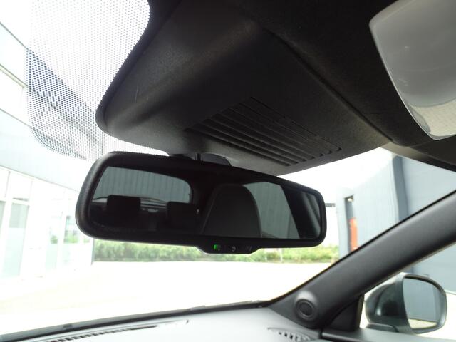 Nissan JUKE 1.0 DIG-T N-Connecta 6-BAK| NAVIGATIE| ACHTERUIT RIJ CAMERA| MULTIMEDIA| AIRCO/ECC| CRUISECONTROL| MULTIFUNCTIONEEL STUURWIEL| PARKEERSENSOREN| TREKHAAK| LM-VELGEN.