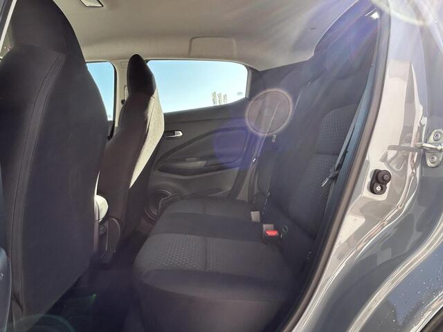 Nissan JUKE 1.0 DIG-T Acenta / Apple carplay / android auto / All-season banden /Stoelverwarming / Achteruitrijcamera / Climate control / Cruise control /