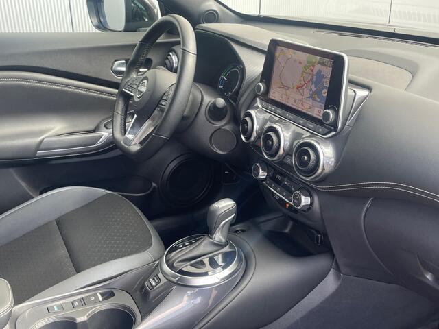 Nissan JUKE 1.6 Hybrid N-Connecta Navigatie, Climate Control, Cruise Control, 17"Lm, Achteruitrijcamera, Stoelverwarming