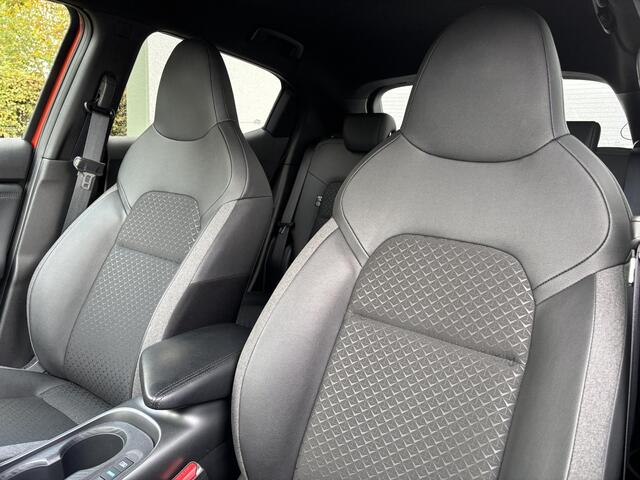 Nissan JUKE 1.6 Hybrid N-Design / Navigatie /