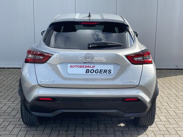Nissan JUKE 1.6 Hybrid N-Connecta Navigatie, Achteruitrijcamera, Climate Control, Cruise Control