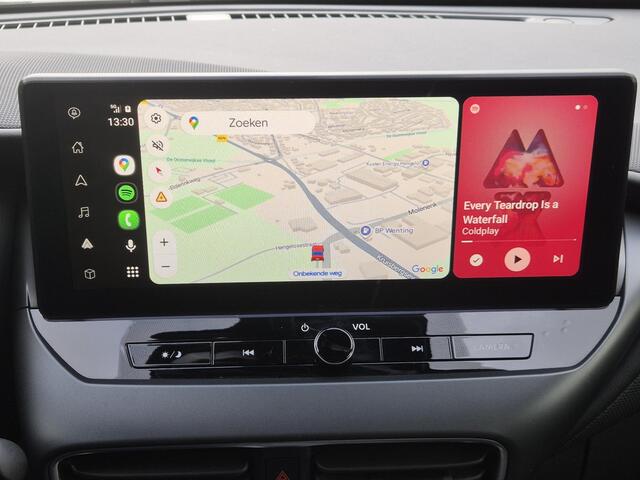 Nissan JUKE 1.0 DIG-T N-Connecta Automaat / Cold Pack Light / Allseason banden / Achteruitrijcamera / Apple Carplay Android Auto / Trekgewicht 1250 kg / Stuur-, en Stoelverwarming / Keyless Entry/Start / Cruise control /