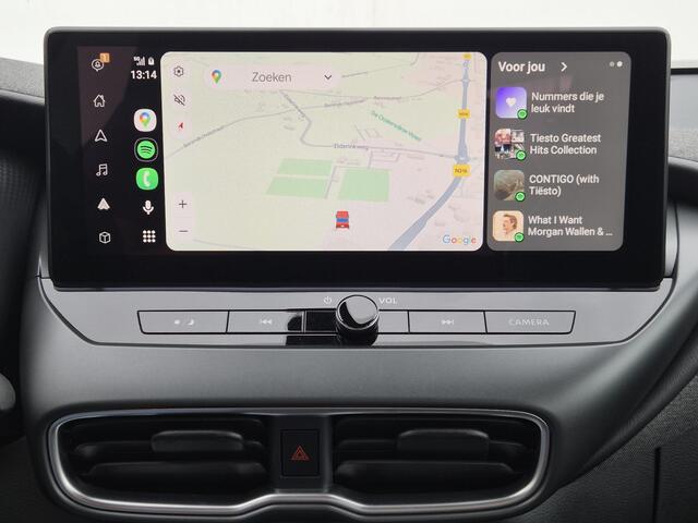 Nissan JUKE 1.0 DIG-T Acenta / Nissan Connect Navigatie / Stoelverwarming / Cruise control / Achteruitrijcamera / Apple Carplay Android Auto / Climate control / Allseason Banden /
