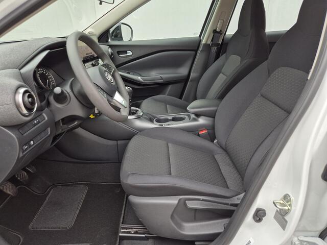 Nissan JUKE 1.0 DIG-T Acenta / Nissan Connect Navigatie / Stoelverwarming / Cruise control / Achteruitrijcamera / Apple Carplay Android Auto / Climate control / Allseason Banden /