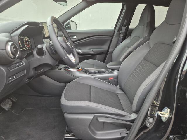 Nissan JUKE 1.0 DIG-T N-Connecta Automaat / Cold Pack / Trekgewicht 1250 kg / Apple Carplay Android Auto / Adaptief CC / Stuur-, Stoel en Voorruit verwarming / Achteruitrijcamera / Keyless Entry/Start / Draadloze telefoon lader /