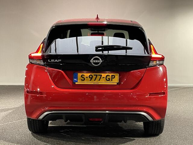 Nissan LEAF e+ N-Connecta 62 kWh | Navigatie | 360 Camera | Parkeersensoren voor en achter | Carplay |
