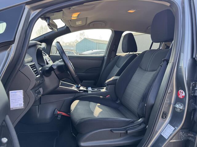 Nissan LEAF N-Connecta 40 kWh | Navigatie | 360° Camera | Stuur- + Stoelverwarming | Keyless Entry | Adapt. Cruise Control | Rijklaarprijs!