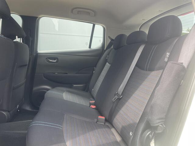 Nissan LEAF Acenta 40 kWh