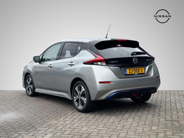 Nissan LEAF N-Connecta 40 kWh | Navigatie | 360° Camera | Stuur- + Stoelverwarming | Adapt. Cruise Control | Apple Carplay/Android Auto | Rijklaarprijs!