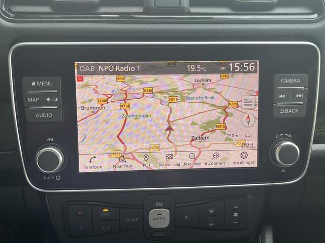 Nissan LEAF e+ Tekna 62 kWh Automaat / Trekhaak (Trekgewicht / 360° Camera / Achteruitrijcamera / Stuur- en Stoelverwarming voor en achter / Adaptieve Cruise- en Climate Control / Apple Carplay & Android Auto / Keyless Entry & Start / Bose Premium Audio / Navigatie f