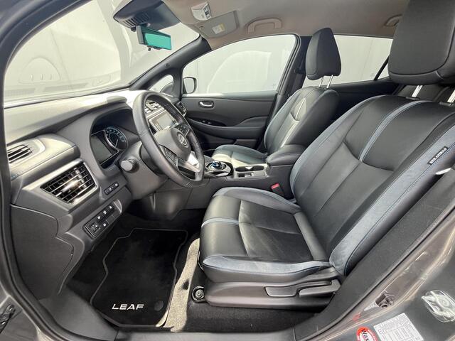 Nissan LEAF e+ Tekna 62 kWh Automaat / Trekhaak (Trekgewicht / 360° Camera / Achteruitrijcamera / Stuur- en Stoelverwarming voor en achter / Adaptieve Cruise- en Climate Control / Apple Carplay & Android Auto / Keyless Entry & Start / Bose Premium Audio / Navigatie f