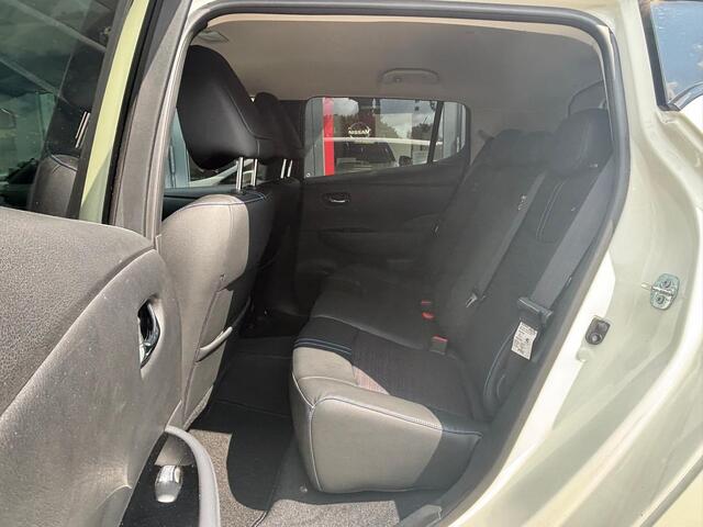 Nissan LEAF Tekna 40 kWh | STOELVERWARMING | RONDOMZICHT CAMERA | PROPILOT |