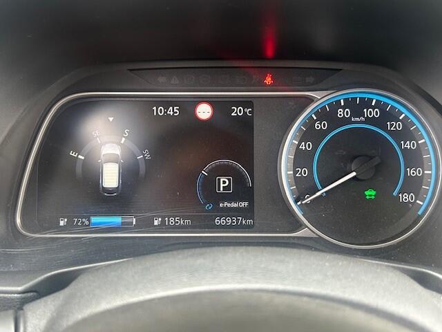 Nissan LEAF N-Connecta 40 kWh AIRCO I NAVI I ELECTRISCHE RAMEN I 2 OPLAADKABELS I ZEER COMPLEET