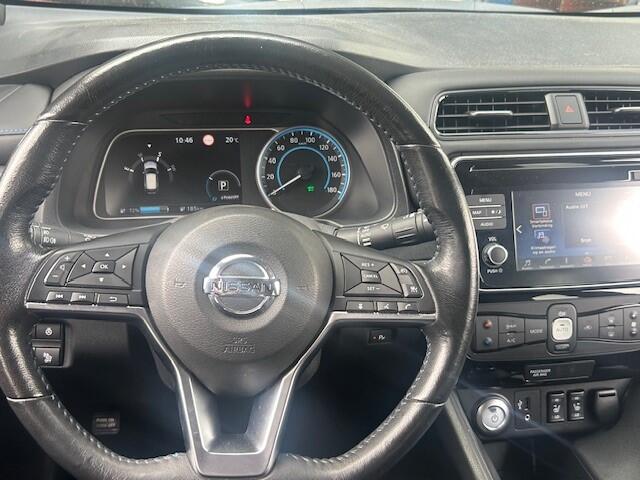 Nissan LEAF N-Connecta 40 kWh AIRCO I NAVI I ELECTRISCHE RAMEN I 2 OPLAADKABELS I ZEER COMPLEET