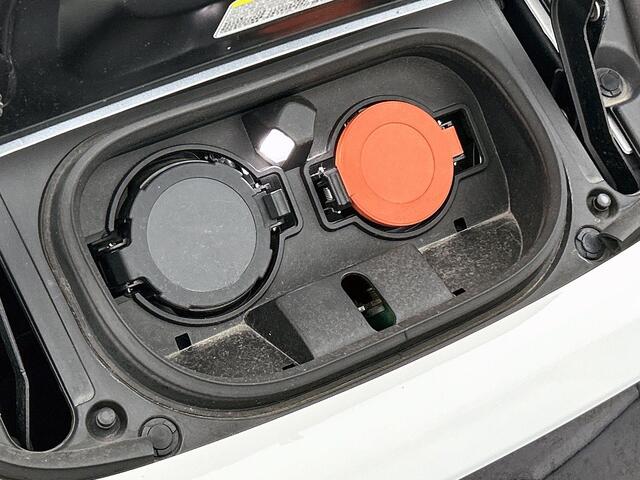 Nissan LEAF N-Connecta 40 kWh