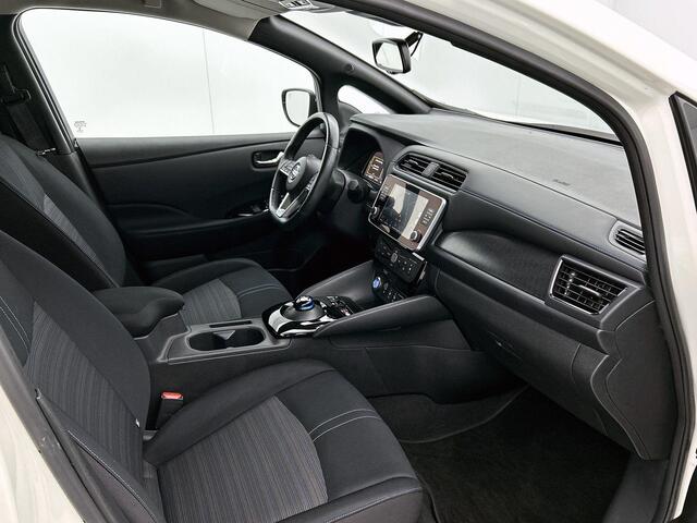 Nissan LEAF N-Connecta 40 kWh