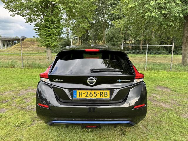 Nissan LEAF Tekna 40 kWh | ADAP. CRUISE | BLINDSPOT | NAVI | CLIMA |