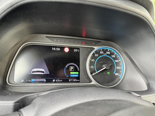 Nissan LEAF Tekna 40 kWh | ADAP. CRUISE | BLINDSPOT | NAVI | CLIMA |