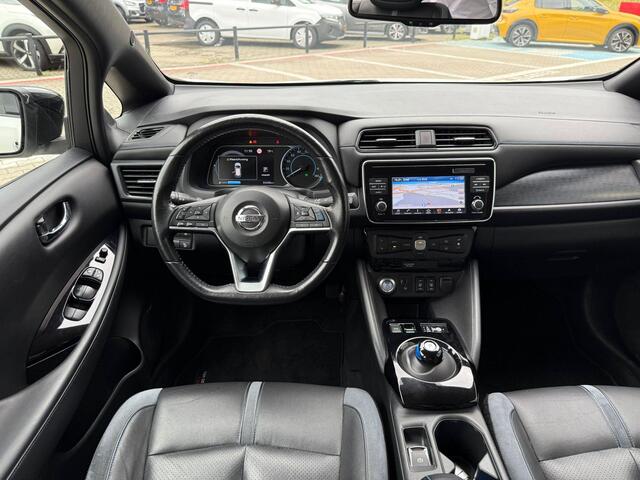 Nissan LEAF Tekna 40 kWh *Trekhaak & 360 Camera*