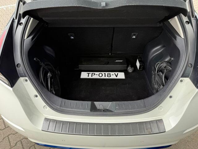 Nissan LEAF Tekna 40 kWh *Trekhaak & 360 Camera*